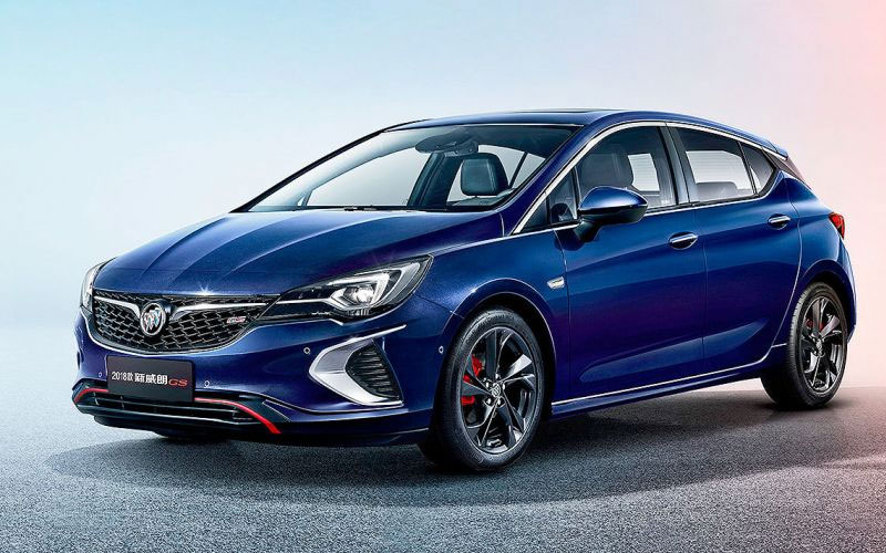 Opel Astra GSi: la sportiva da strada