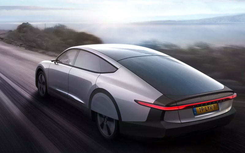 Lightyear One: auto a energia solare