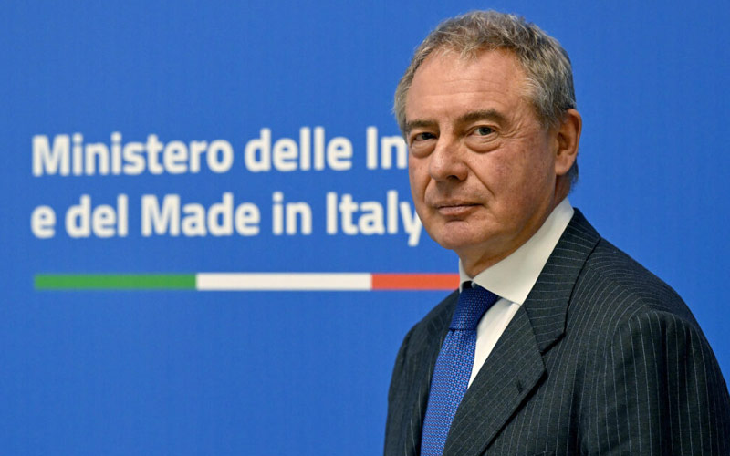 L’Italia chiede la revisione dello stop ai motori termici in Europa