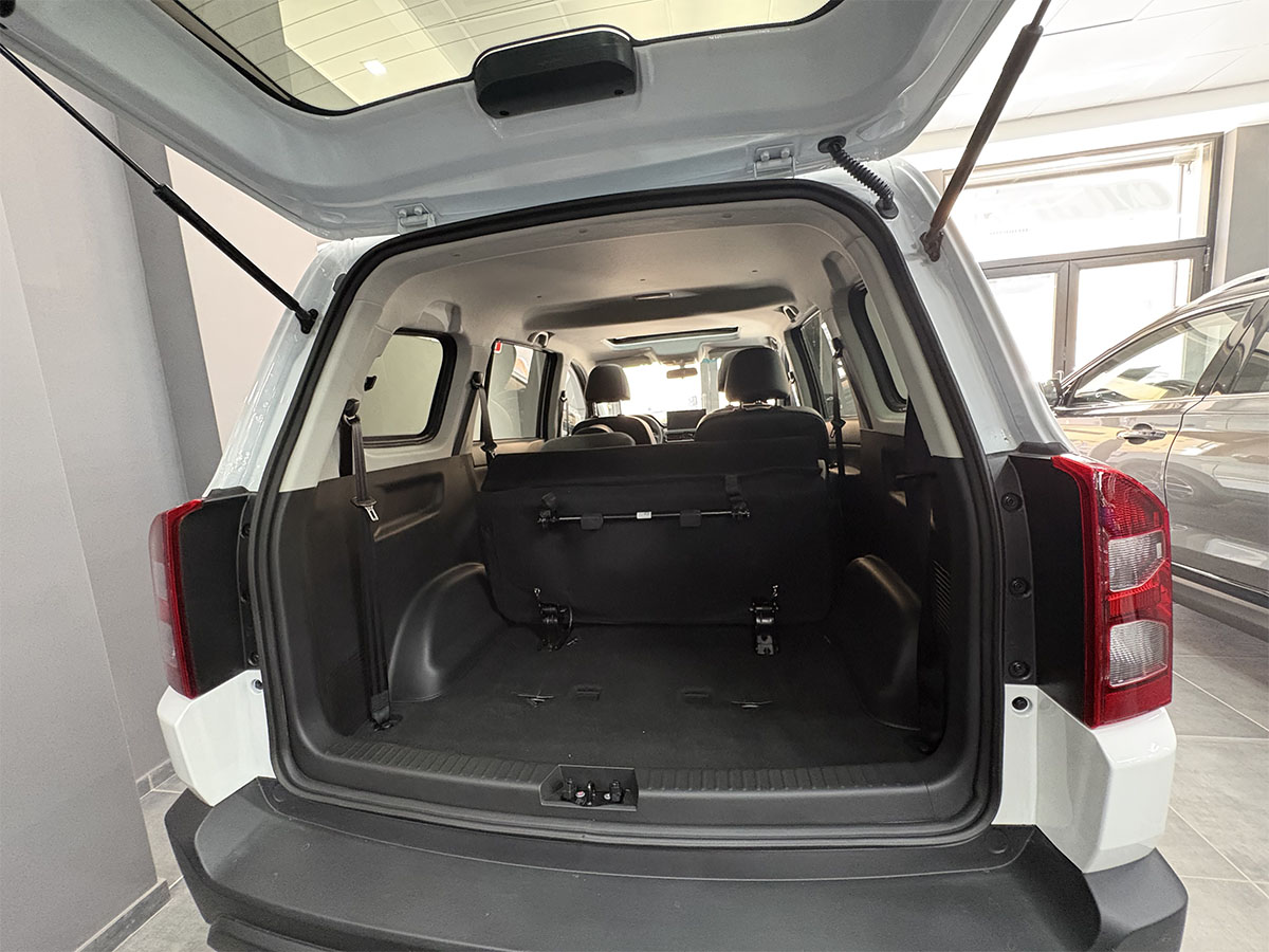Cirelli 1 1.5 GPL di serie Premium 110cv Cerchio 20” – NUOVA da IMMATRICOLARE