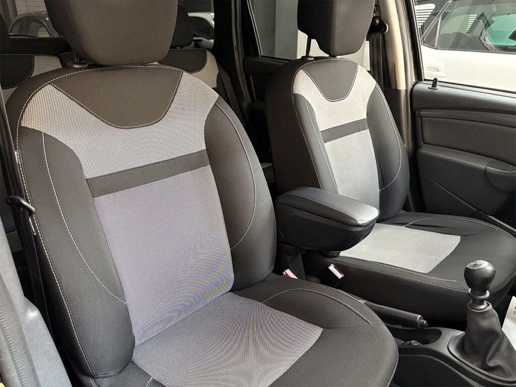 Dacia Duster 1.5 dci 110cv Laureate Family ITALIANA