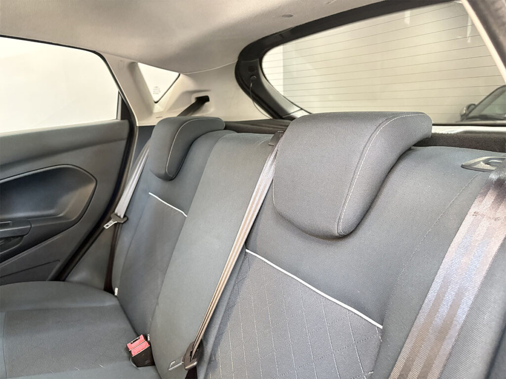 Ford Fiesta 1.4 TDCI 70cv Ikon Business