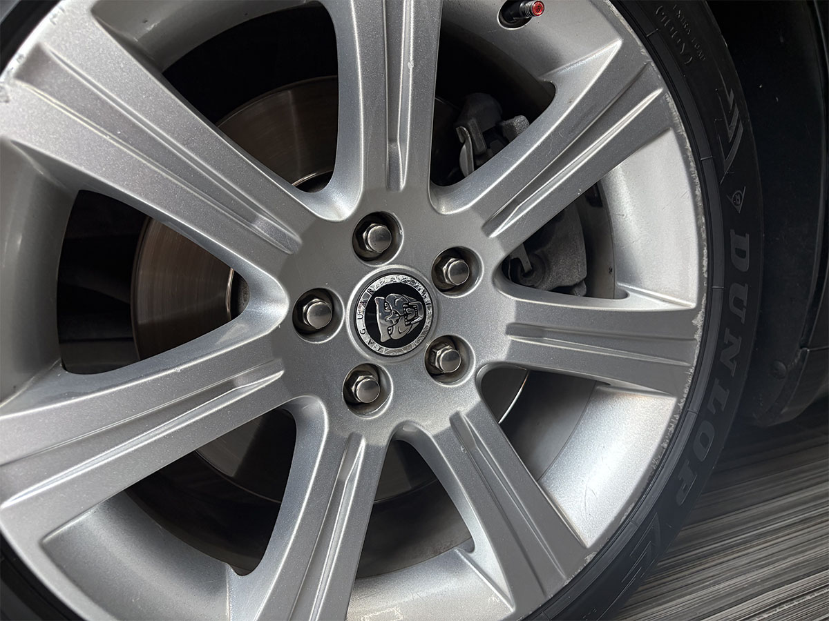 Jaguar XF 3.0d V6 Premium Luxury Automatica