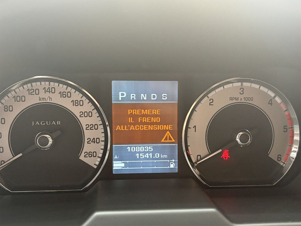 Jaguar XF 3.0d V6 Premium Luxury Automatica