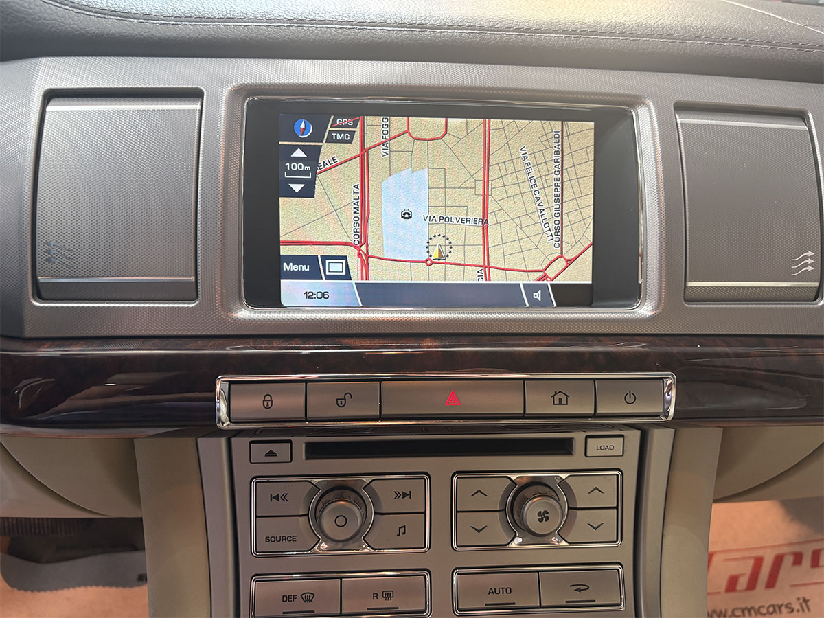 Jaguar XF 3.0d V6 Premium Luxury Automatica