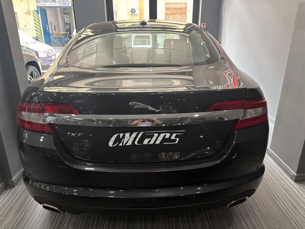 Jaguar XF 3.0d V6 Premium Luxury Automatica