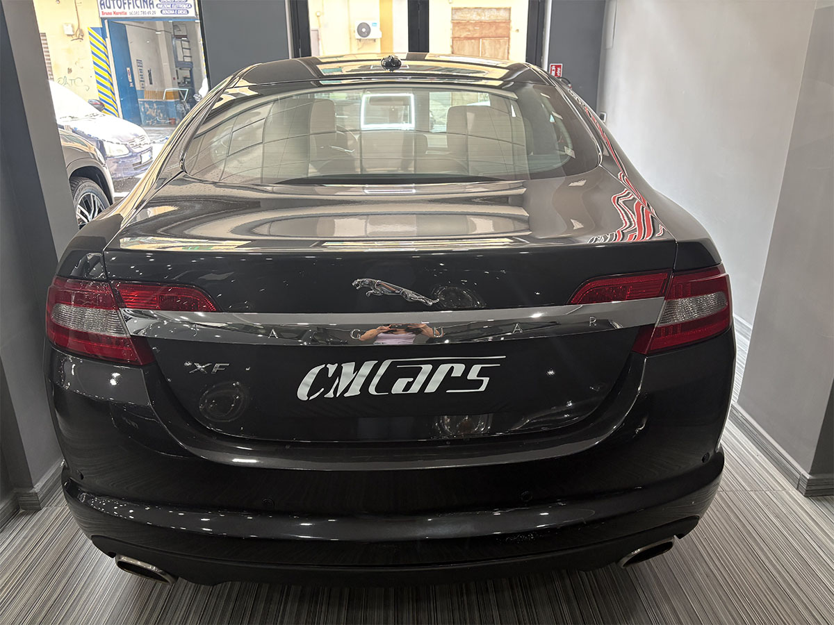 Jaguar XF 3.0d V6 Premium Luxury Automatica