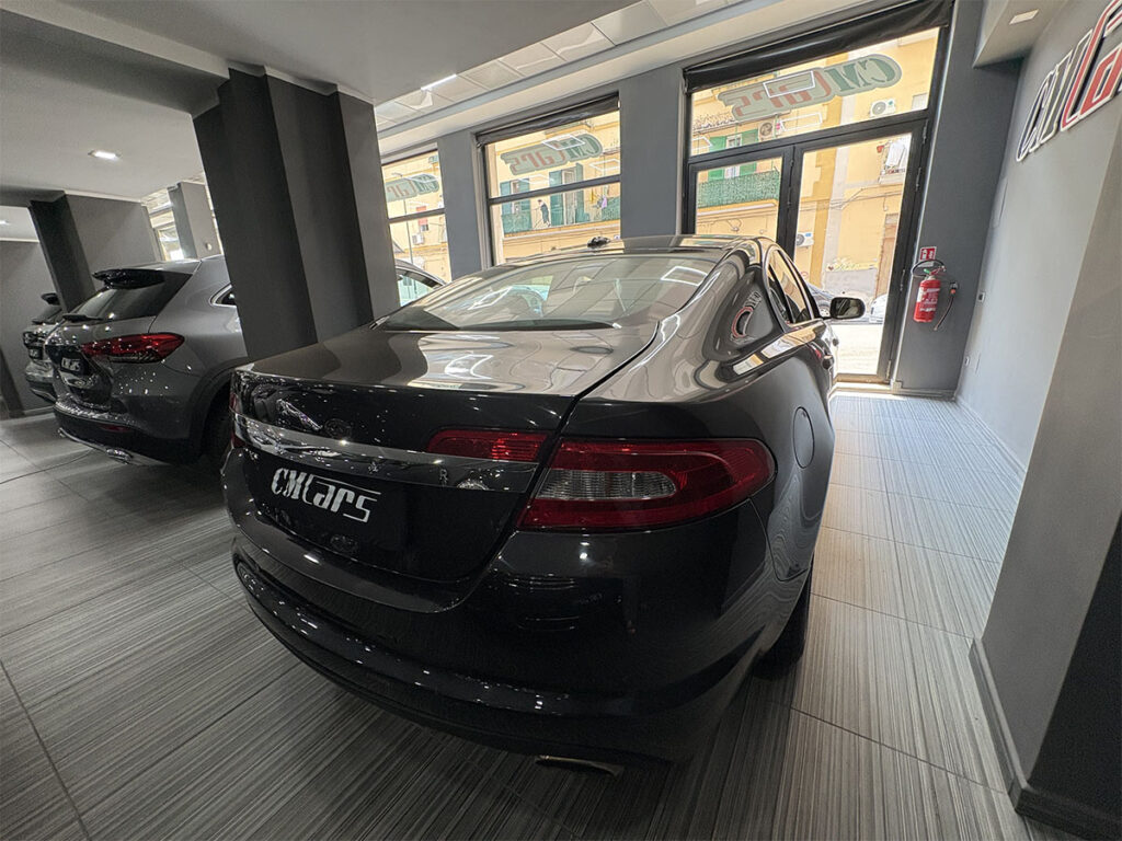 Jaguar XF 3.0d V6 Premium Luxury Automatica