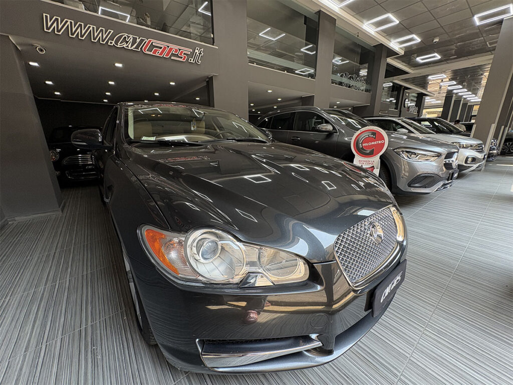 Jaguar XF 3.0d V6 Premium Luxury Automatica