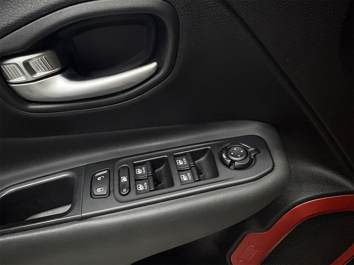 Jeep Renegade 2.0 MJT 170cv 4WD Trailhawk Automatica 4×4 FULL
