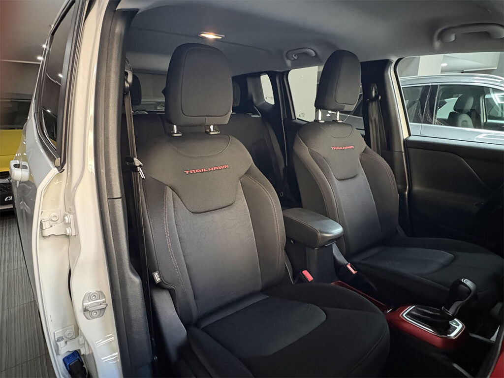 Jeep Renegade 2.0 MJT 170cv 4WD Trailhawk Automatica 4×4 FULL