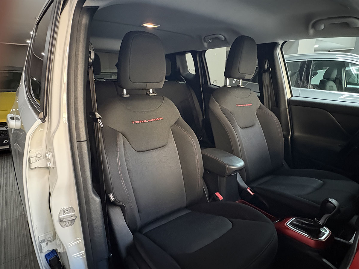 Jeep Renegade 2.0 MJT 170cv 4WD Trailhawk Automatica 4×4 FULL