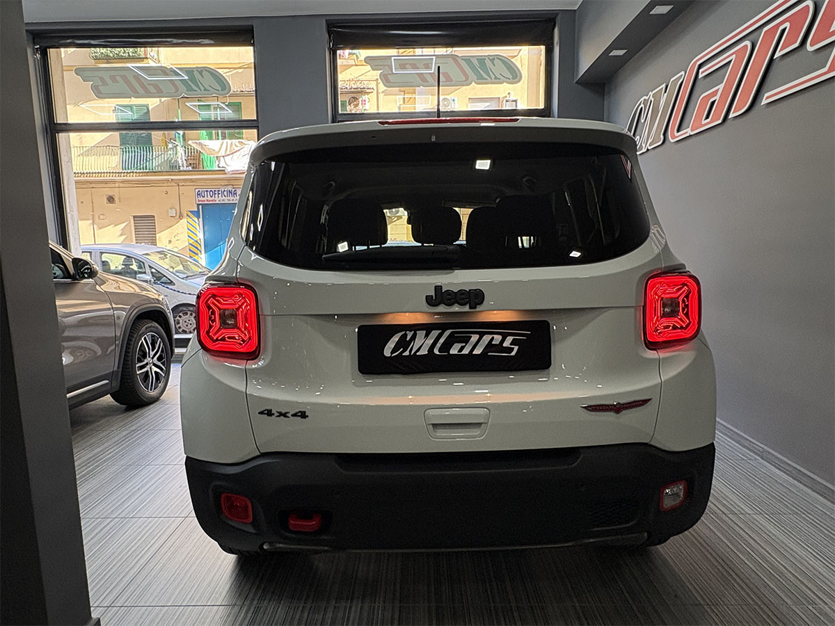 Jeep Renegade 2.0 MJT 170cv 4WD Trailhawk Automatica 4×4 FULL