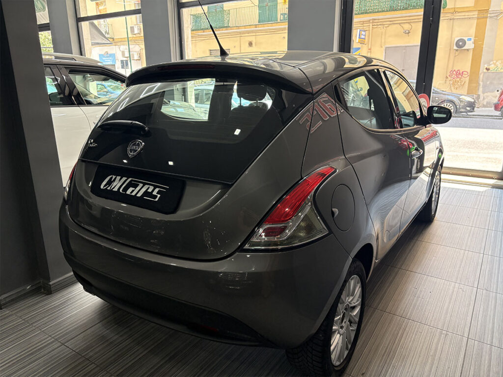 Lancia Ypsilon 1.3 MJT 95cv Gold ITALIANA