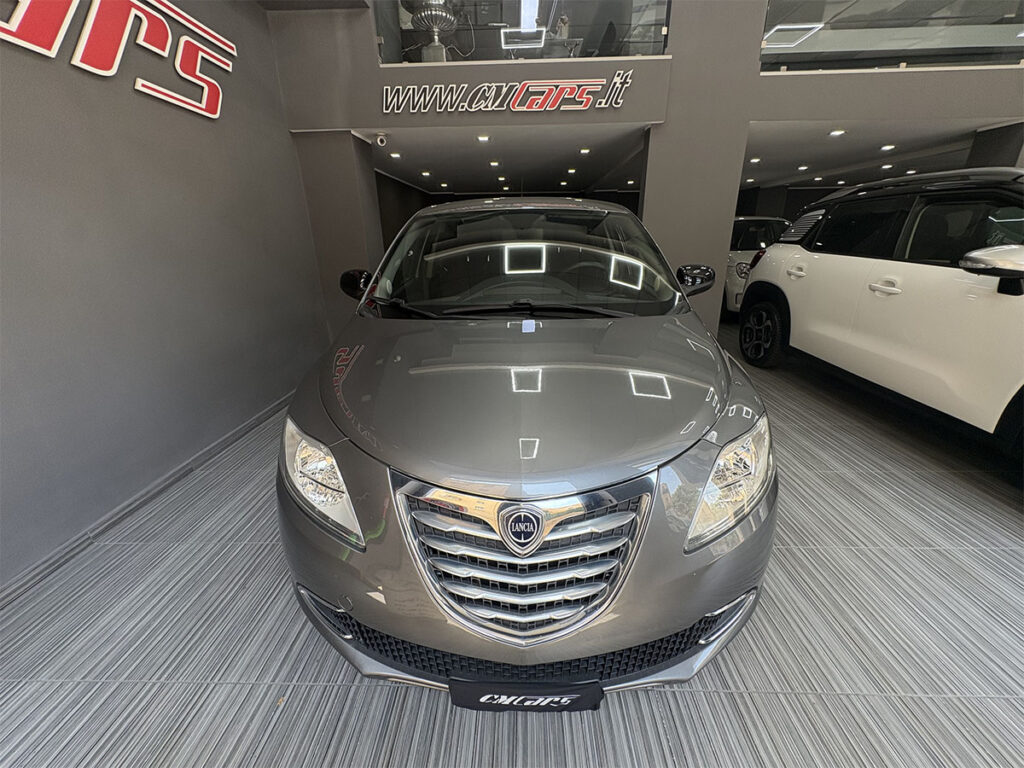 Lancia Ypsilon 1.3 MJT 95cv Gold ITALIANA