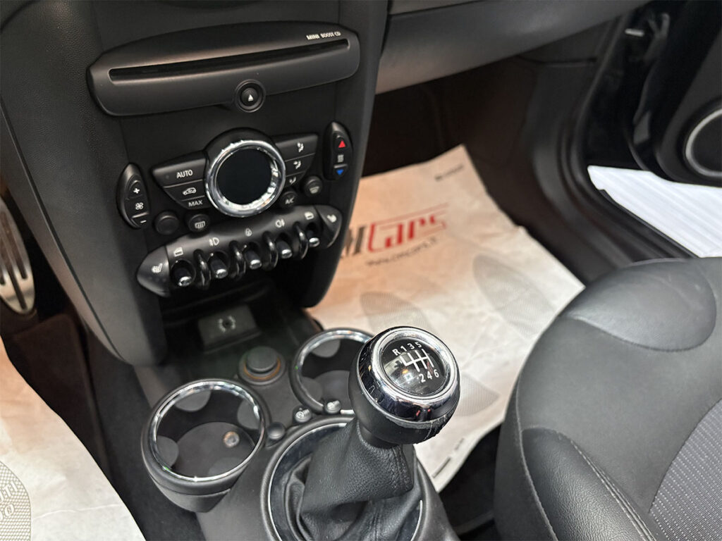 MINI Cooper Roadster 1.6 Benzina 122cv Cabrio