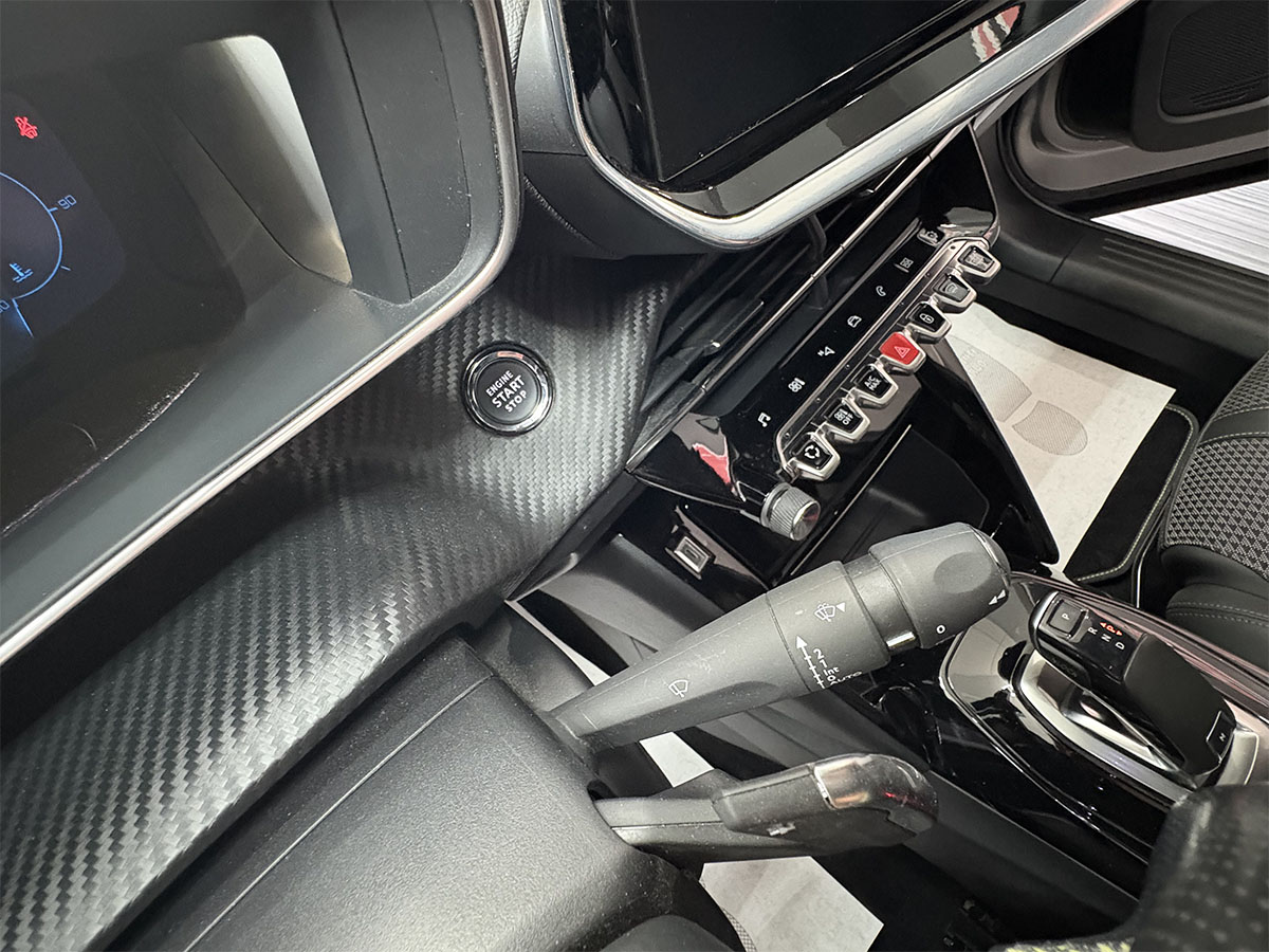 Peugeot 2008 1.5 Bluehdi 130cv EAT8 Automatica GT Line
