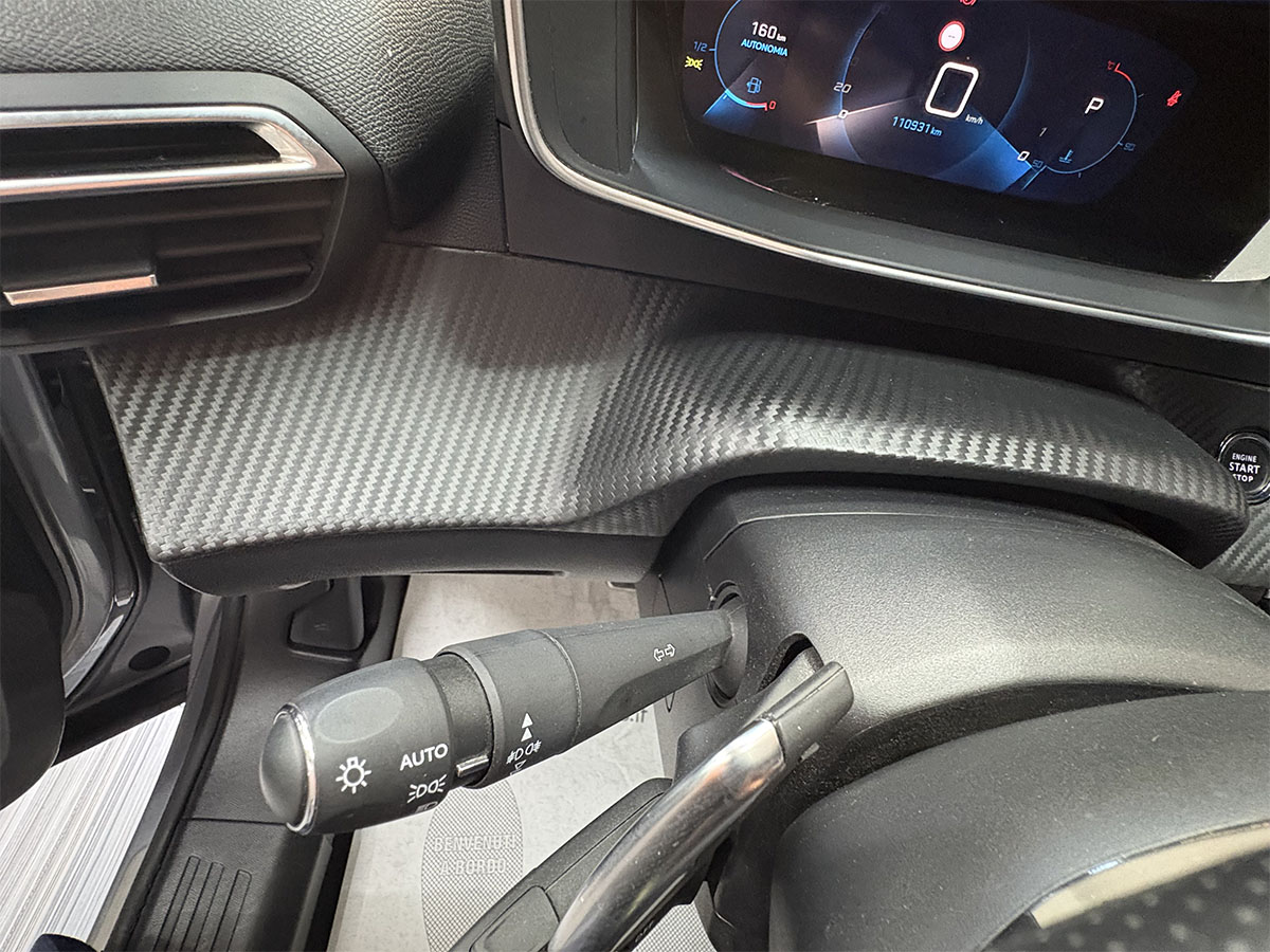 Peugeot 2008 1.5 Bluehdi 130cv EAT8 Automatica GT Line