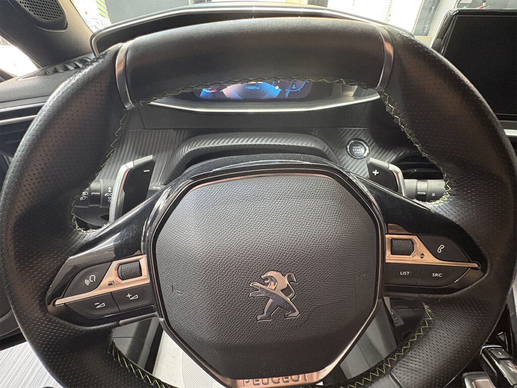 Peugeot 2008 1.5 Bluehdi 130cv EAT8 Automatica GT Line