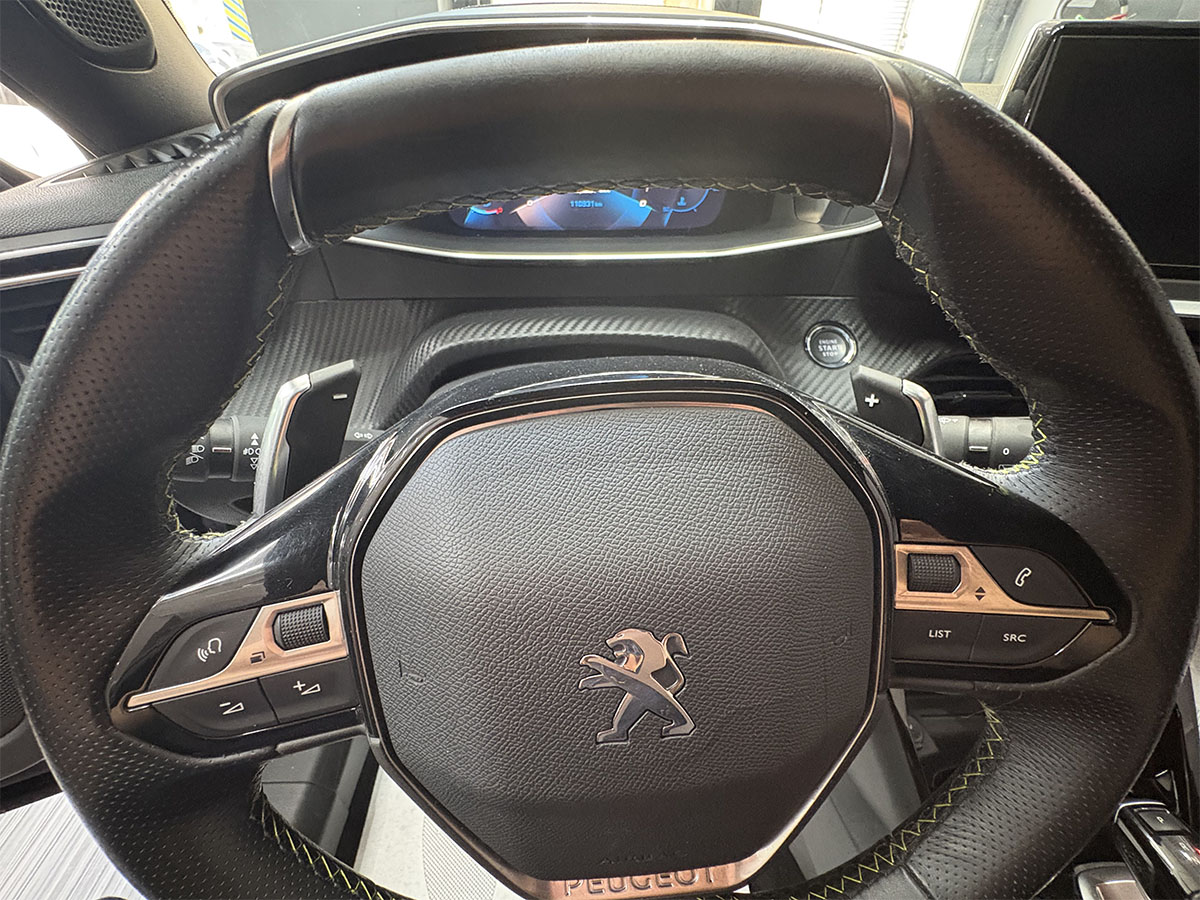 Peugeot 2008 1.5 Bluehdi 130cv EAT8 Automatica GT Line