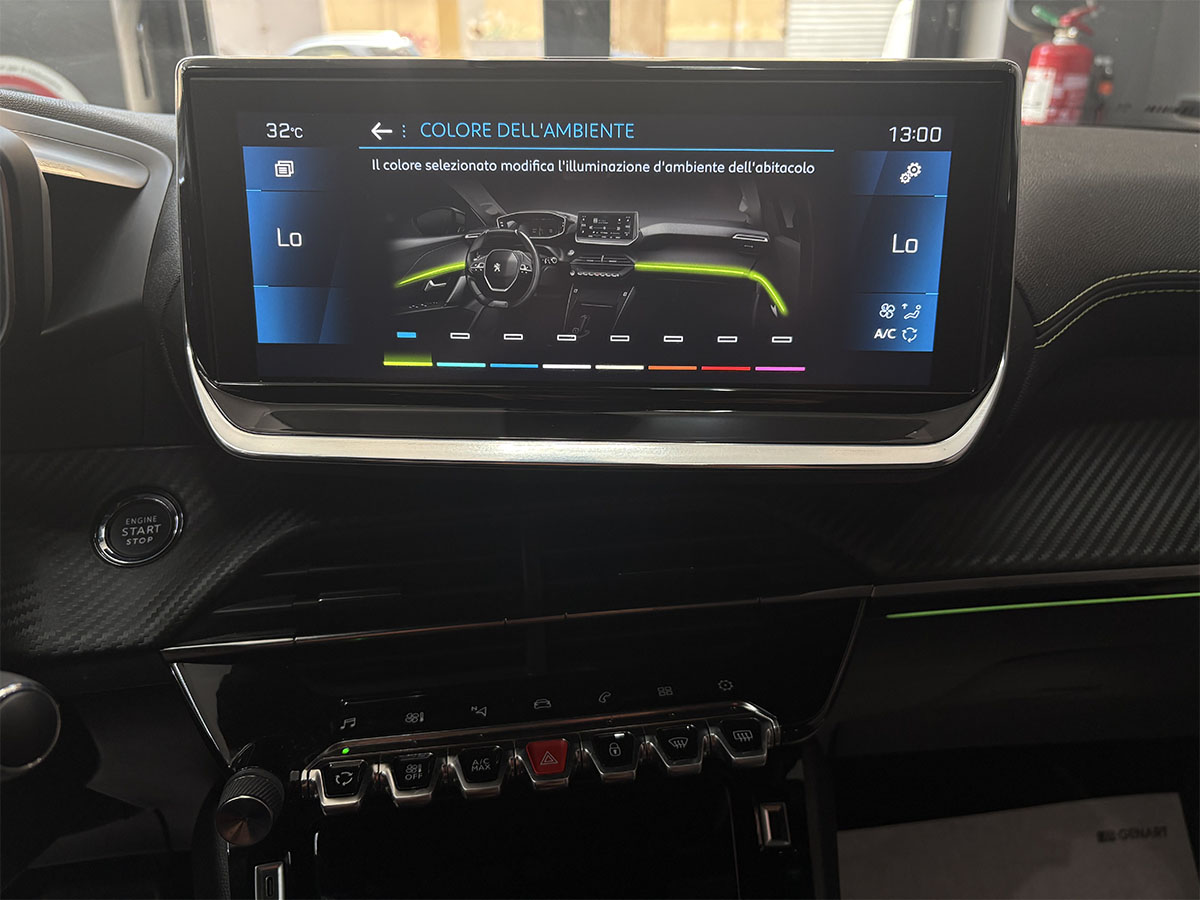 Peugeot 2008 1.5 Bluehdi 130cv EAT8 Automatica GT Line