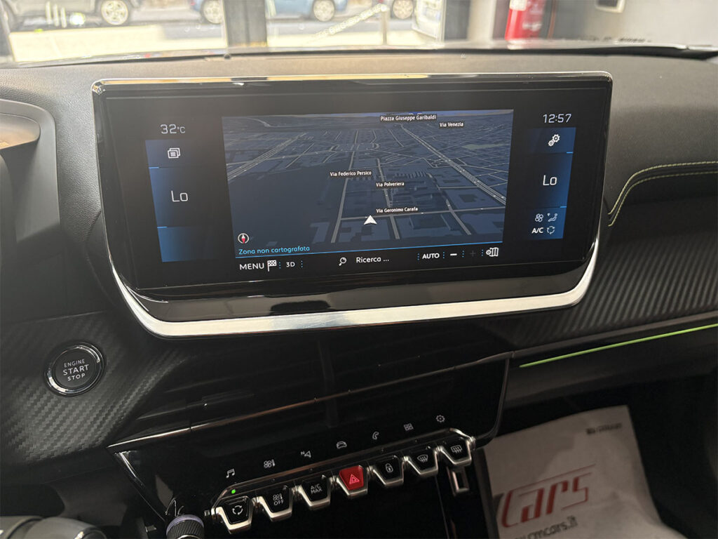 Peugeot 2008 1.5 Bluehdi 130cv EAT8 Automatica GT Line