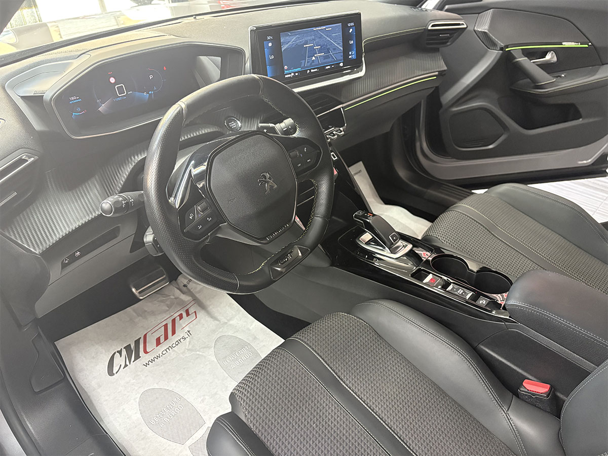 Peugeot 2008 1.5 Bluehdi 130cv EAT8 Automatica GT Line