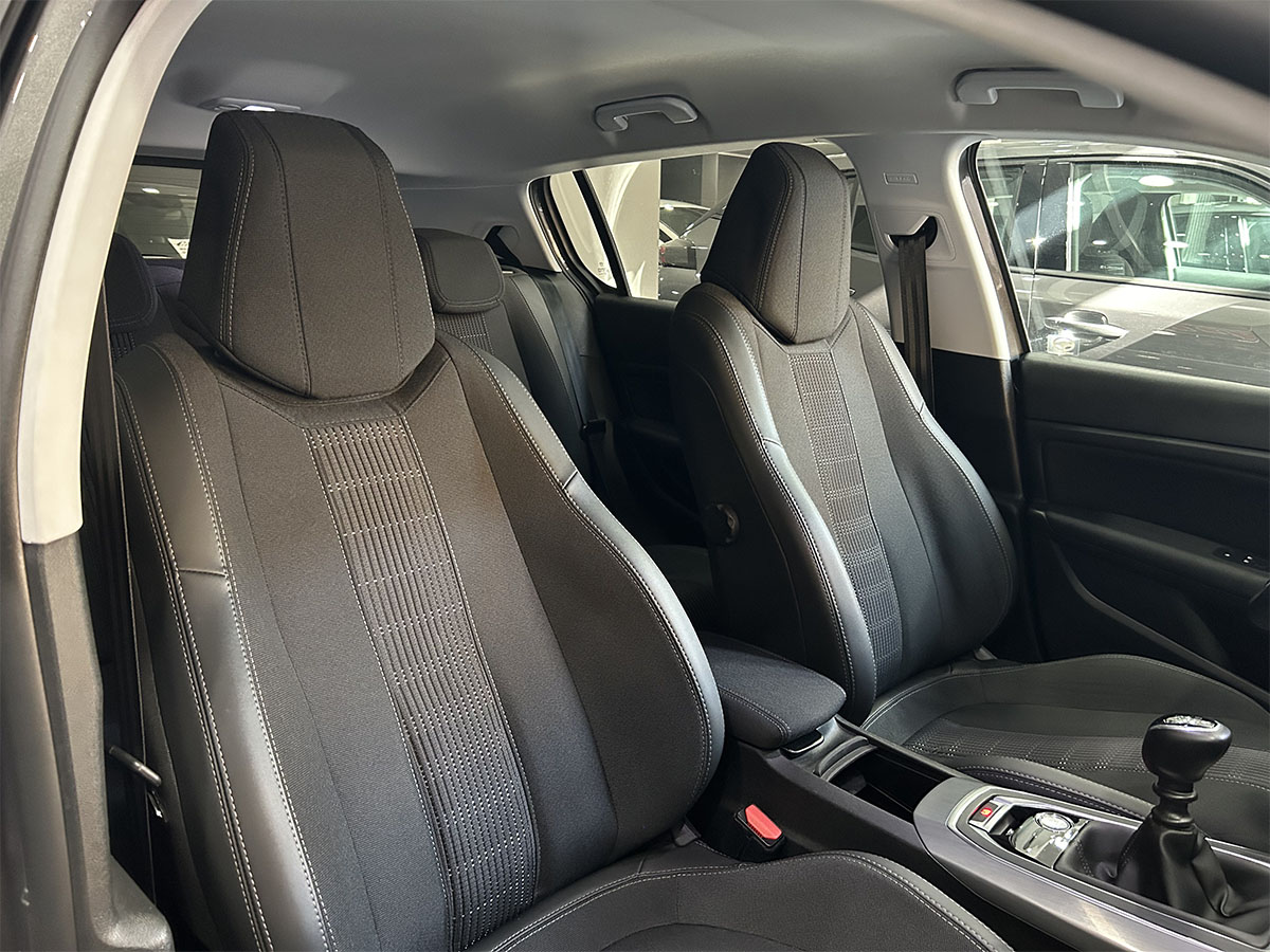 Peugeot 308 1.2 Benzina 130cv Allure Pack