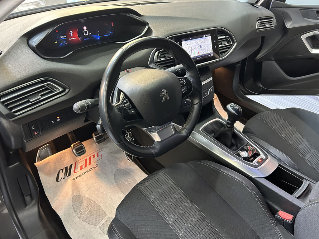 Peugeot 308 1.2 Benzina 130cv Allure Pack