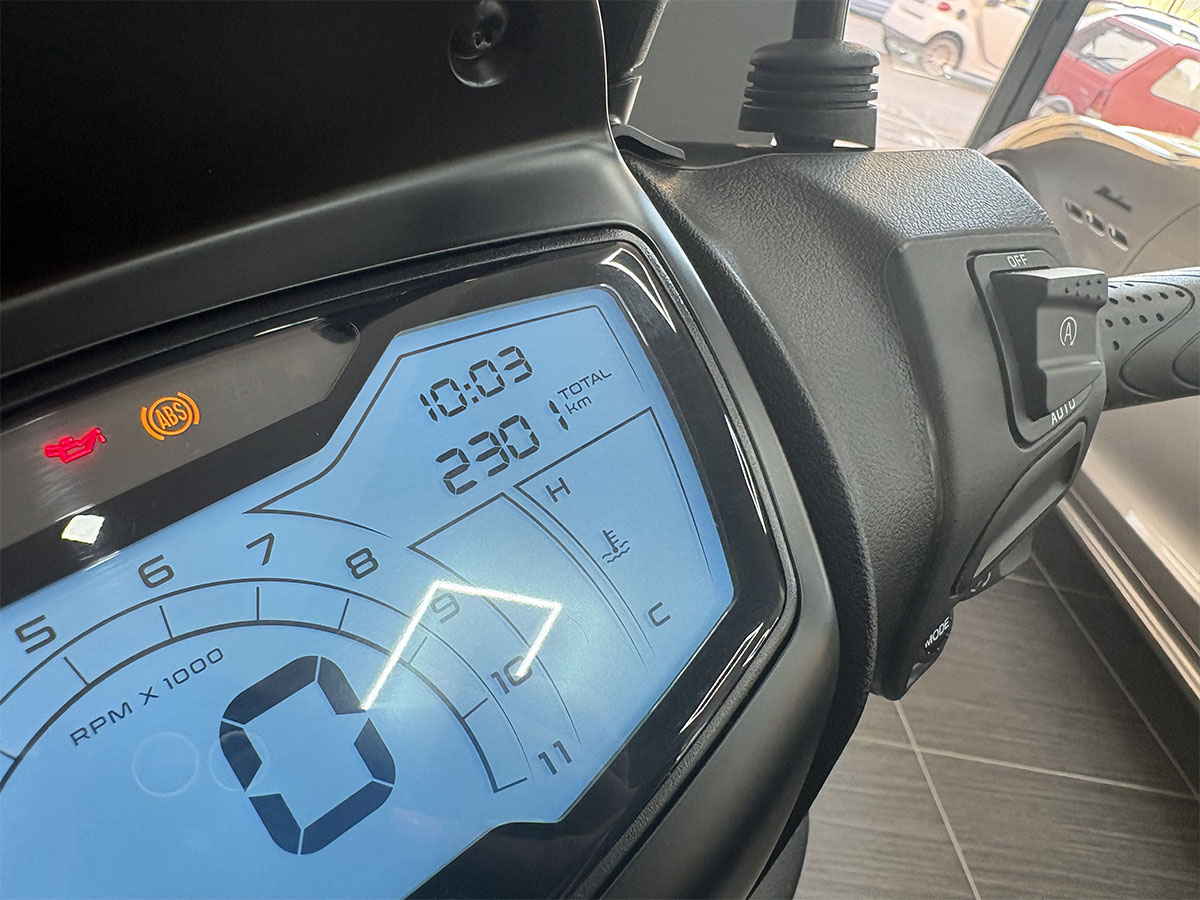 Piaggio Medley 200 S