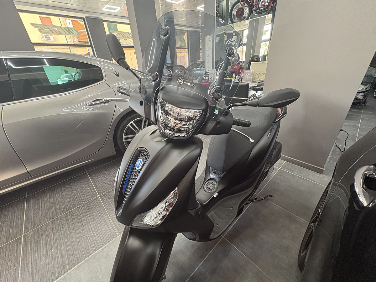 Piaggio Medley 200 S