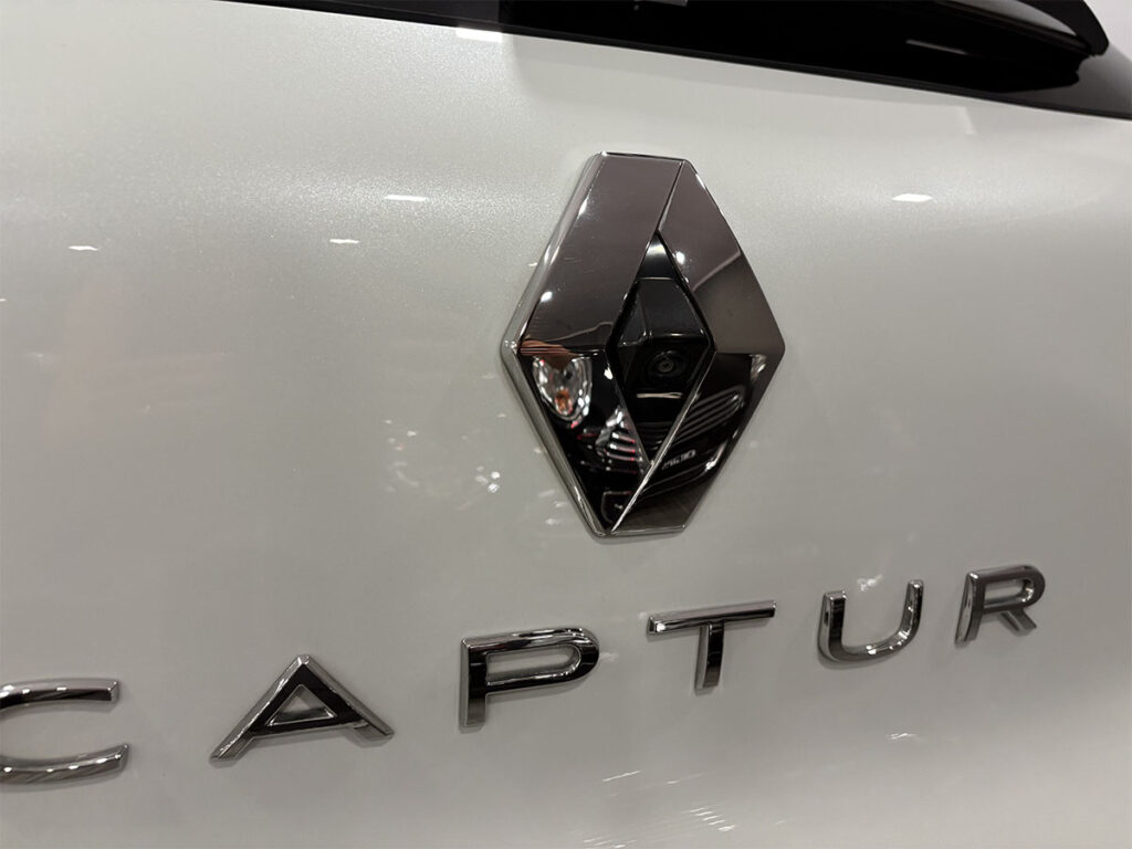Renault Captur 1.6 E-Tech Full Hybrid 145cv RS Line Automatica