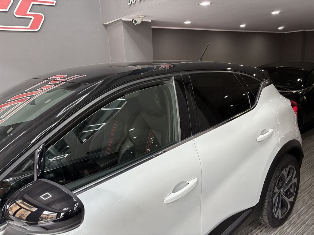 Renault Captur 1.6 E-Tech Full Hybrid 145cv RS Line Automatica