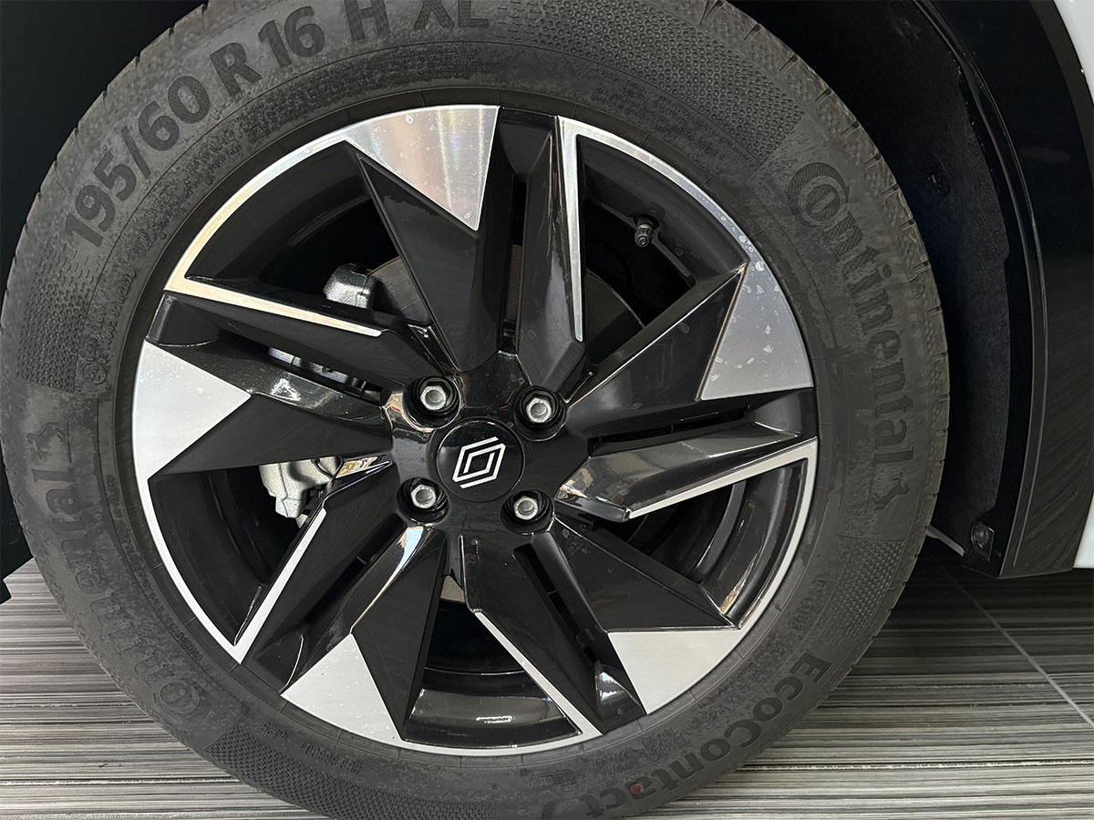 Renault Clio 1.8 Full hybrid E-Tech Techno 160cv Automatica ITALIANA – KM ZERO