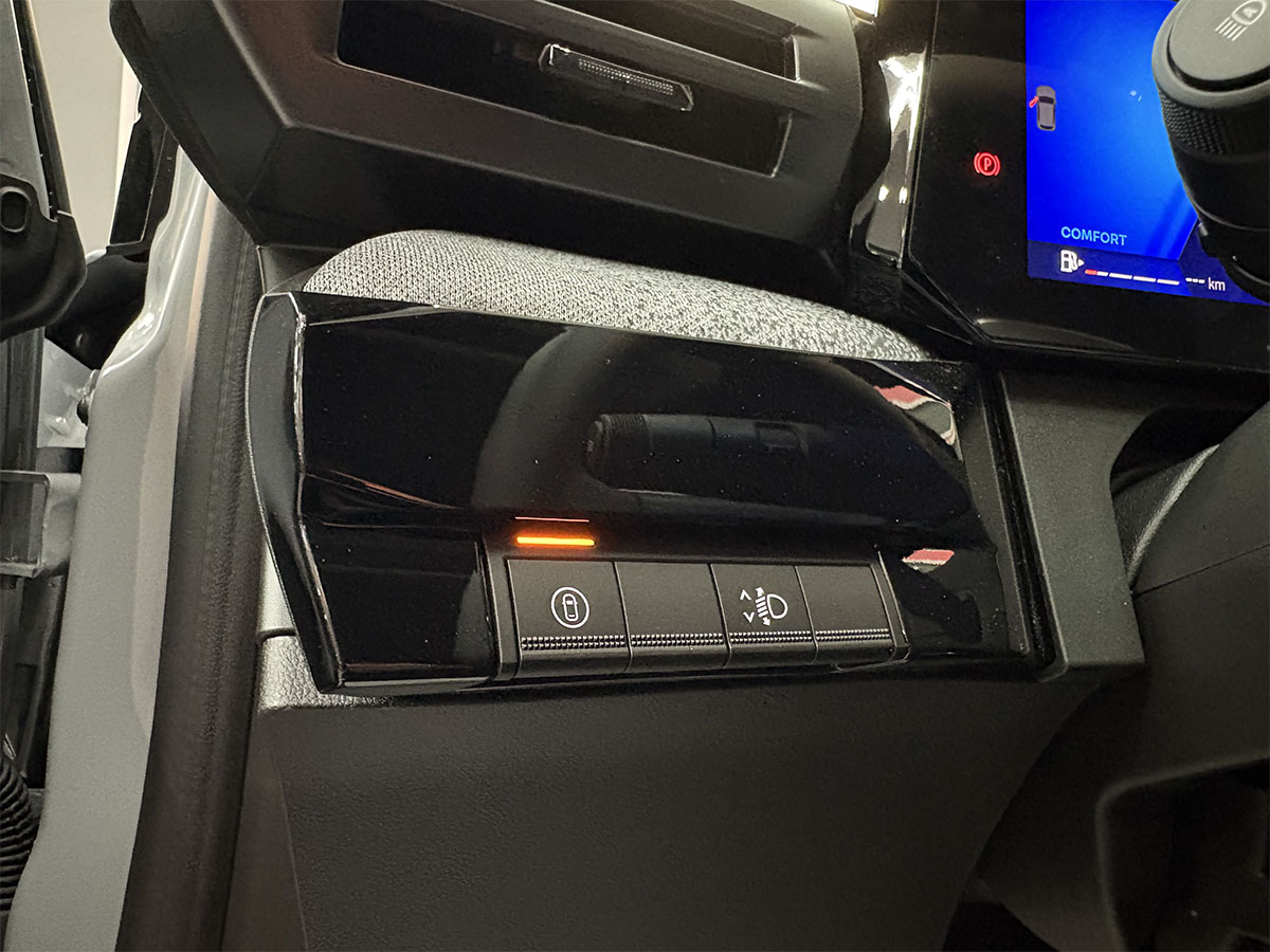 Renault Clio 1.8 Full hybrid E-Tech Techno 160cv Automatica ITALIANA – KM ZERO