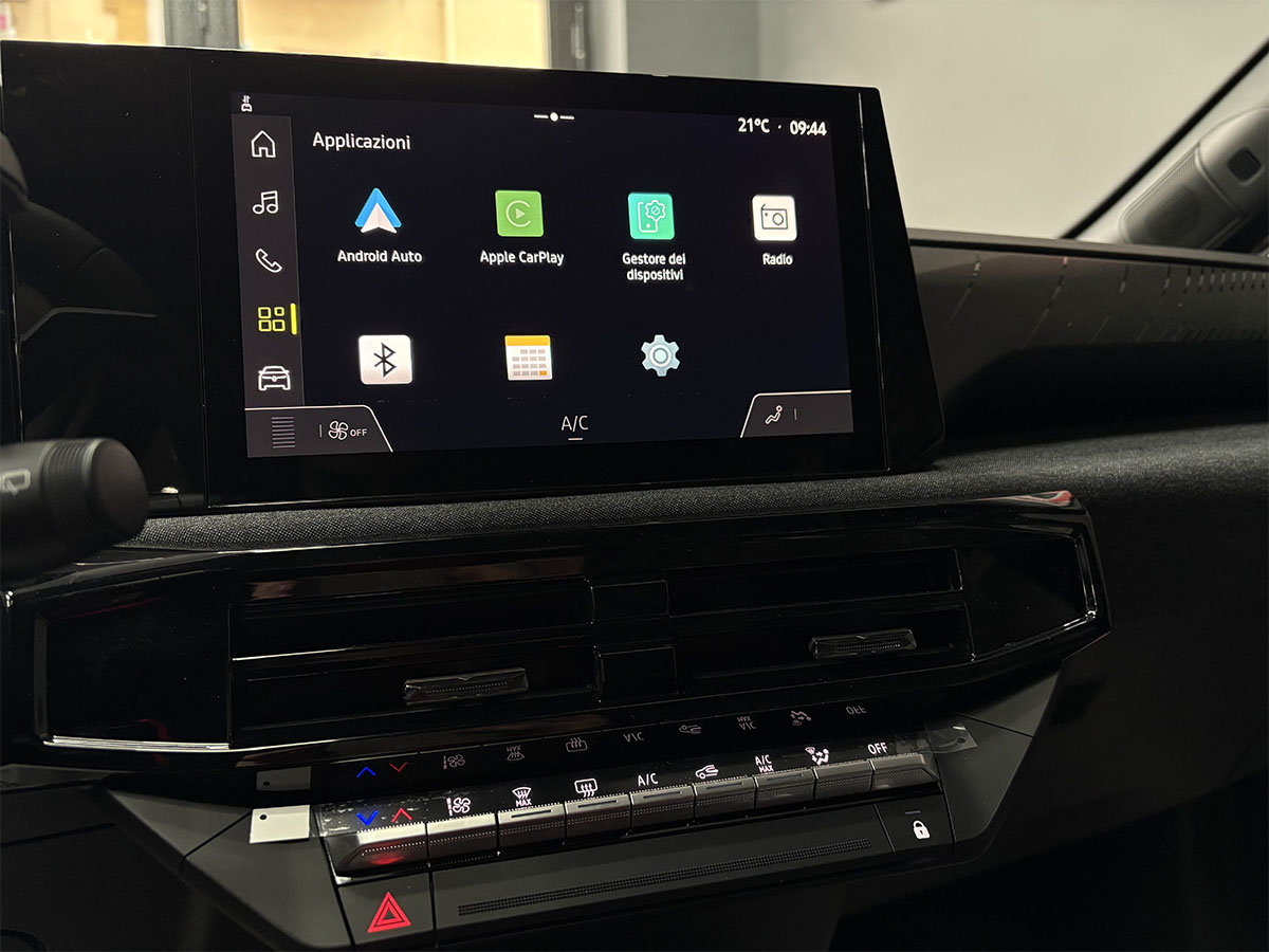 Renault Clio 1.8 Full Hybrid E-Tech Evolution 160cv Automatica ITALIANA – KM ZERO