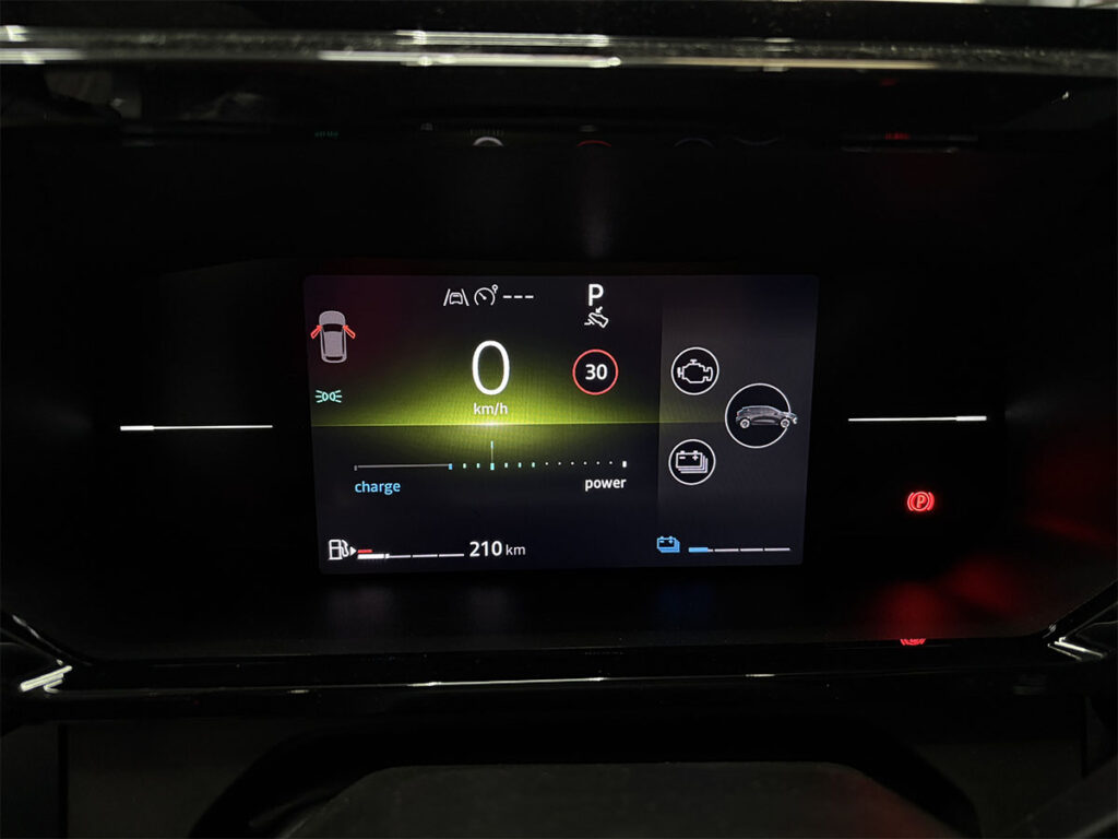 Renault Clio 1.8 Full Hybrid E-Tech Evolution 160cv Automatica ITALIANA – KM ZERO