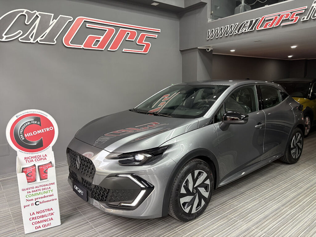 Renault Clio 1.8 Full Hybrid E-Tech Evolution 160cv Automatica ITALIANA – KM ZERO
