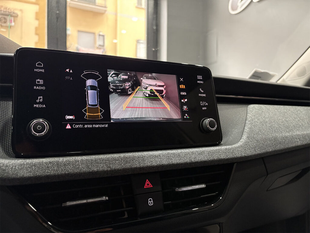 Skoda Kamiq 1.0 TSI 115cv DSG Automatica Black Dots ITALIANA – KM ZERO