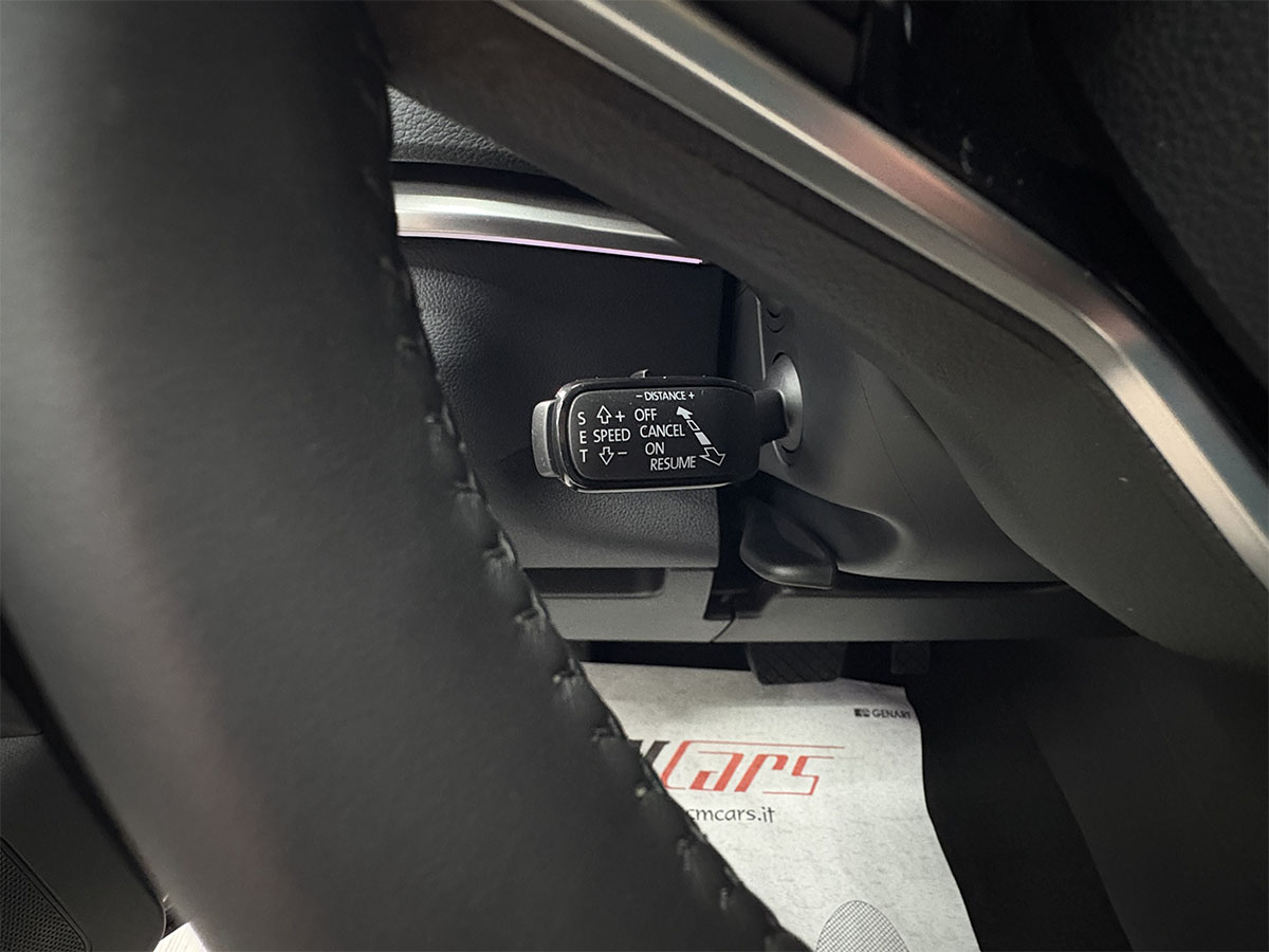 Skoda Karoq 2.0 TDI 150cv DSG Executive ITALIANA – KM ZERO