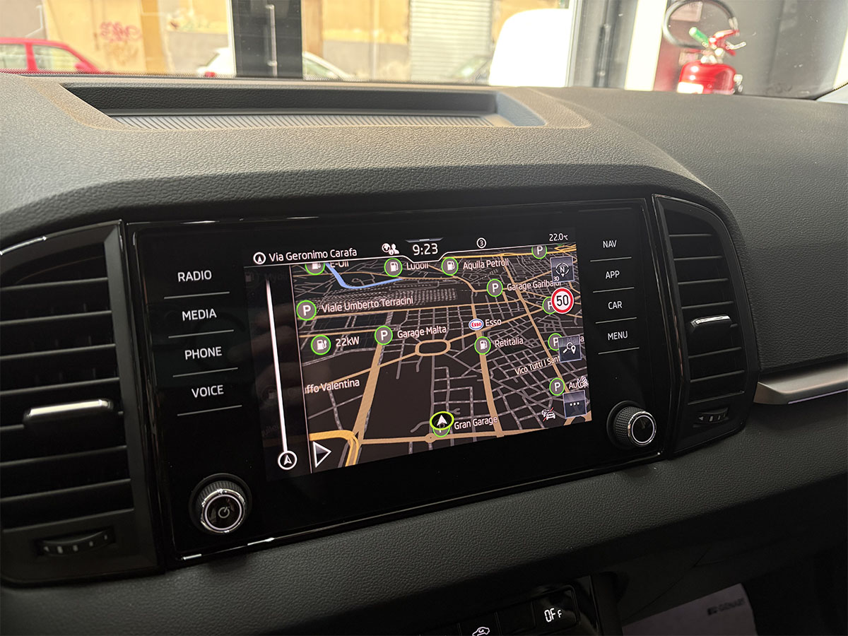 Skoda Karoq 2.0 TDI 150cv DSG Executive ITALIANA – KM ZERO