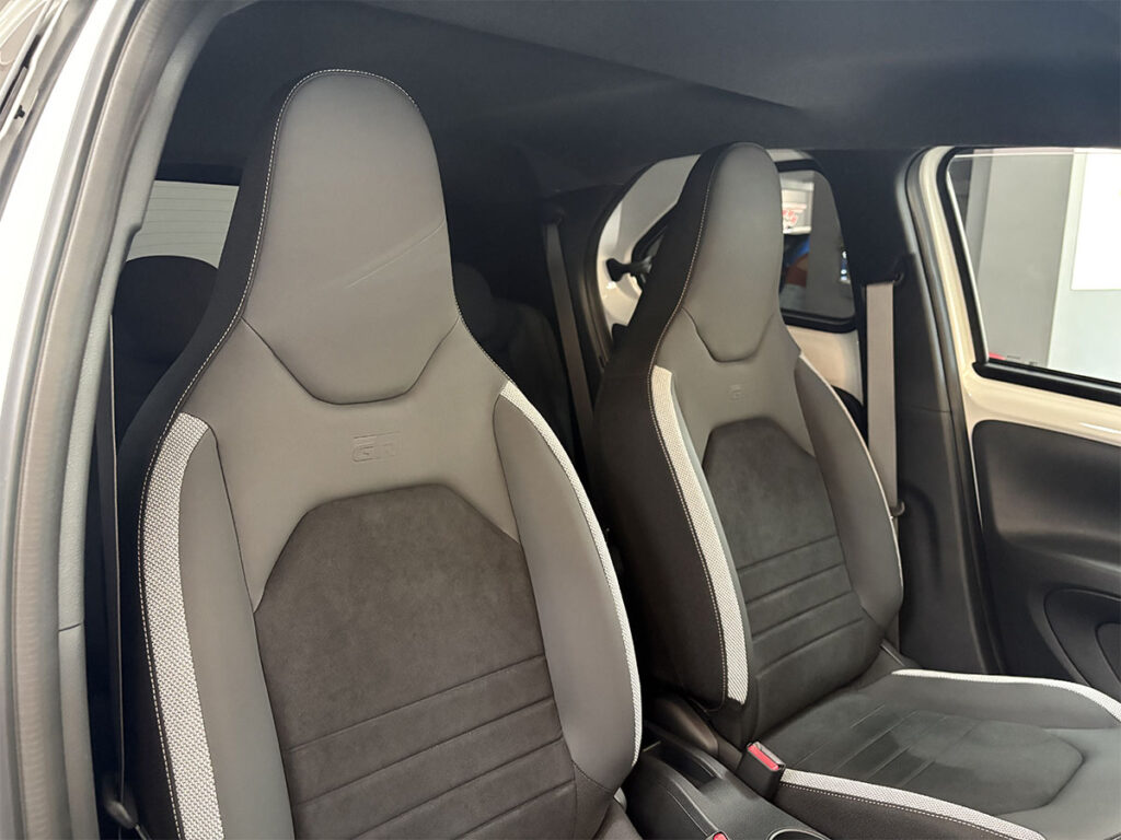 Toyota Aygo X 1.5 HEV Full Hybrid 116cv GR Sport e-cvt ITALIANA – KM ZERO