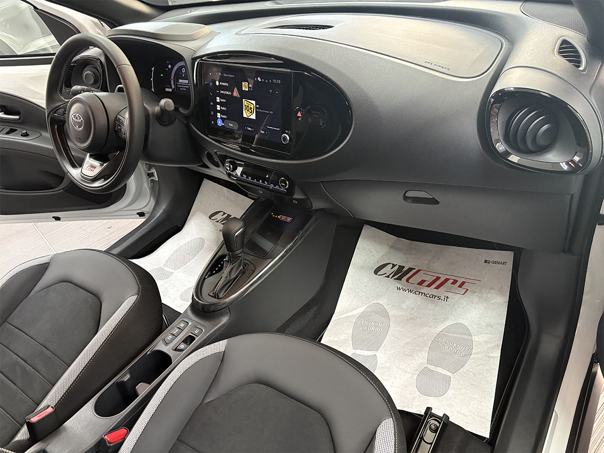 Toyota Aygo X 1.5 HEV Full Hybrid 116cv GR Sport e-cvt ITALIANA – KM ZERO