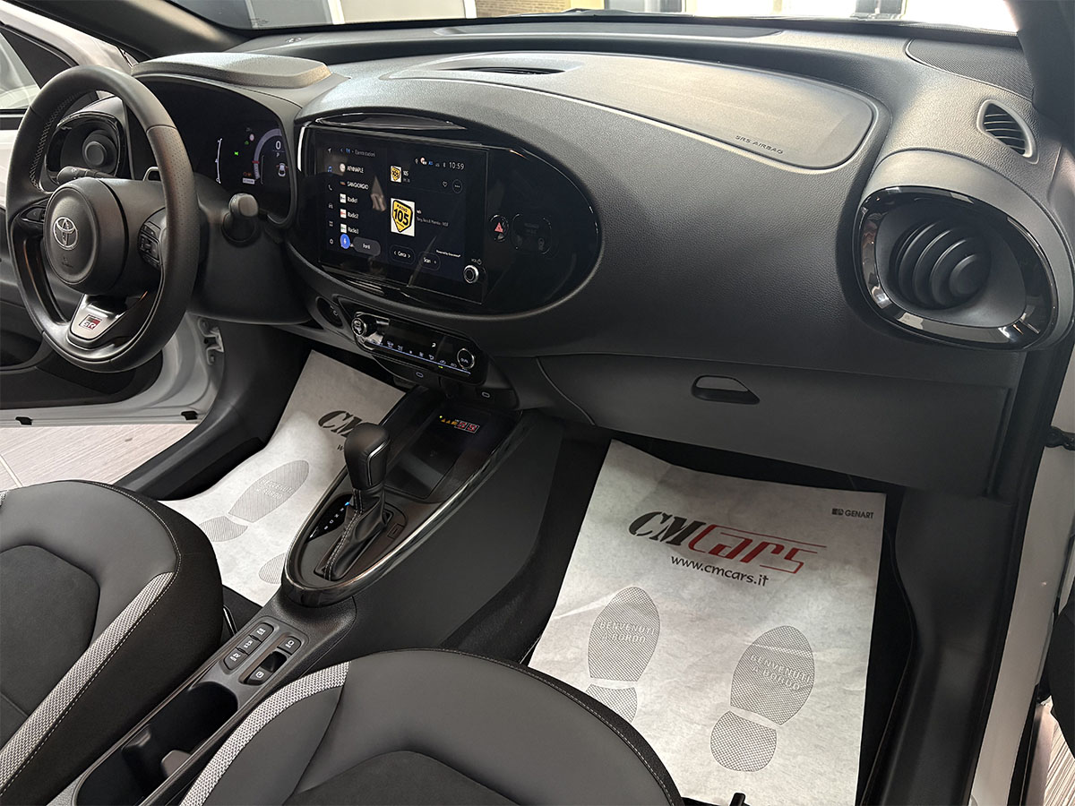 Toyota Aygo X 1.5 HEV Full Hybrid 116cv GR Sport e-cvt ITALIANA – KM ZERO
