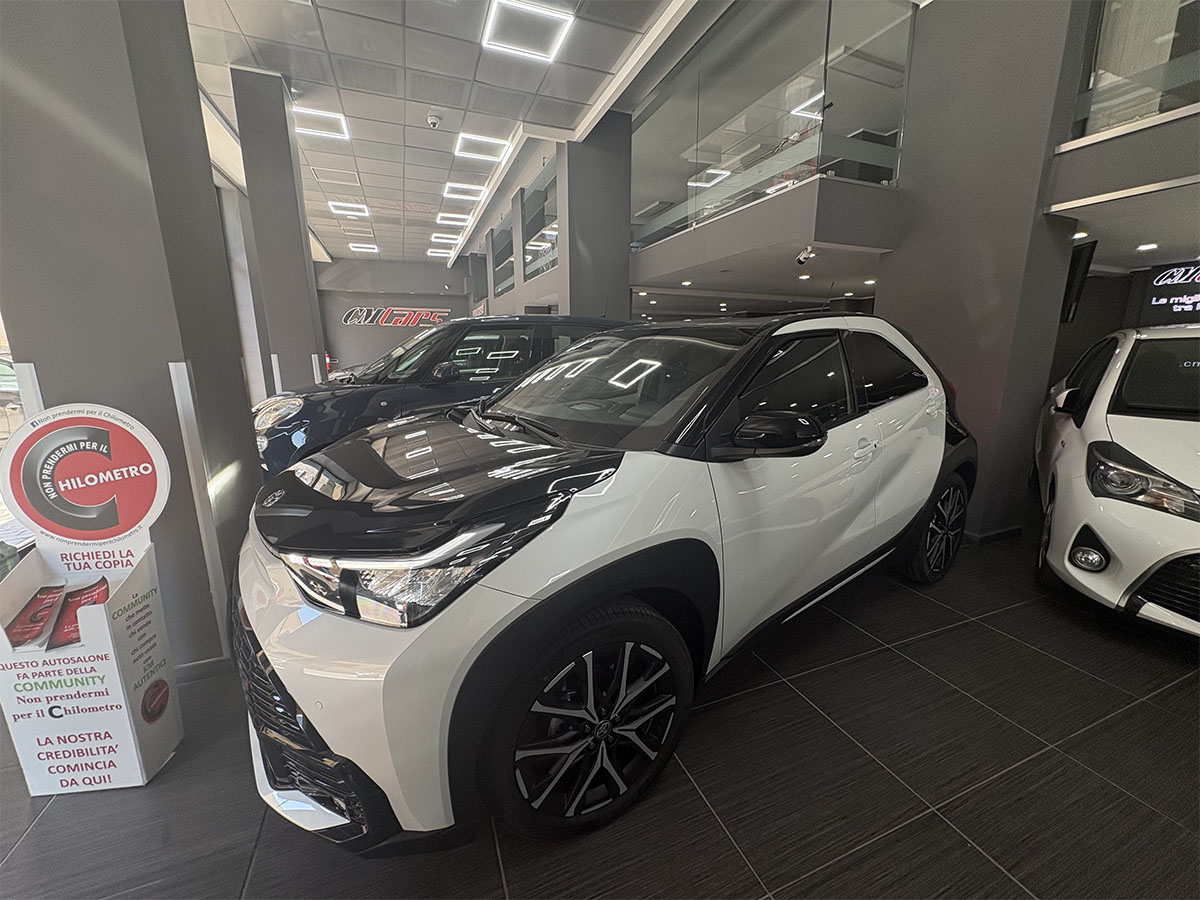 Toyota Aygo X 1.5 HEV Full Hybrid 116cv GR Sport e-cvt ITALIANA – KM ZERO