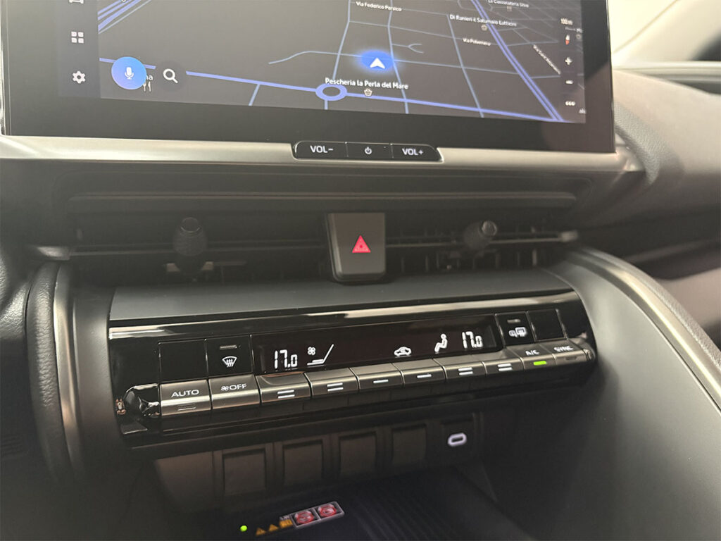 Toyota C-HR 1.8 HEV Full Hybrid Trend E-CVT ITALIANA – KM ZERO
