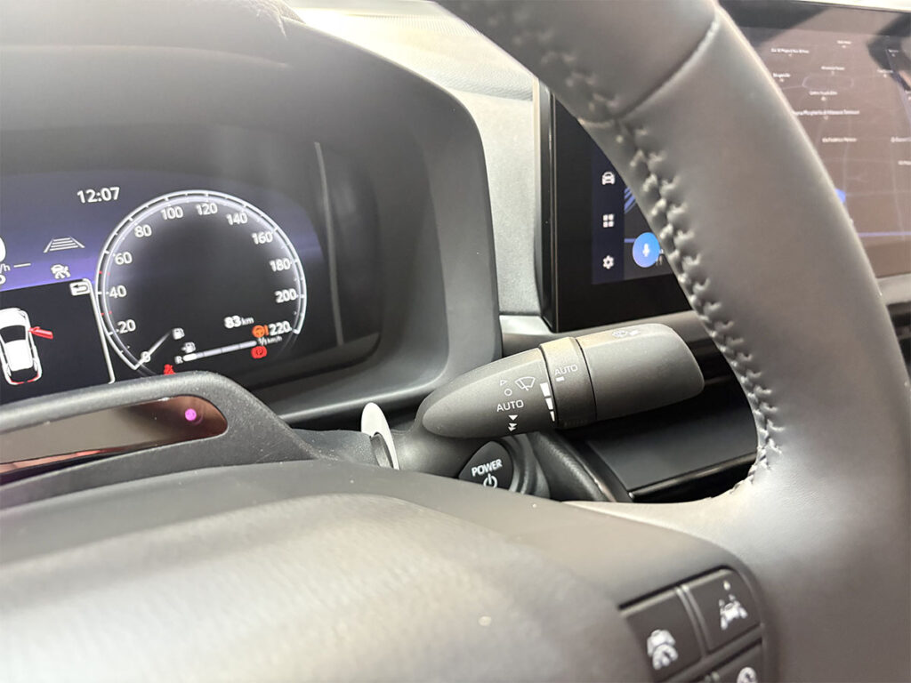 Toyota C-HR 1.8 HEV Full Hybrid Trend E-CVT ITALIANA – KM ZERO