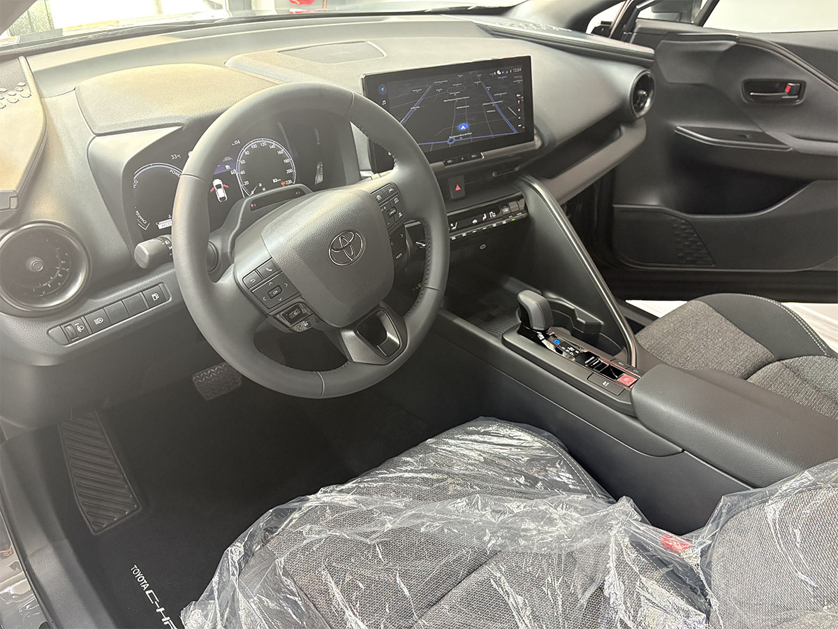 Toyota C-HR 1.8 HEV Full Hybrid Trend E-CVT ITALIANA – KM ZERO