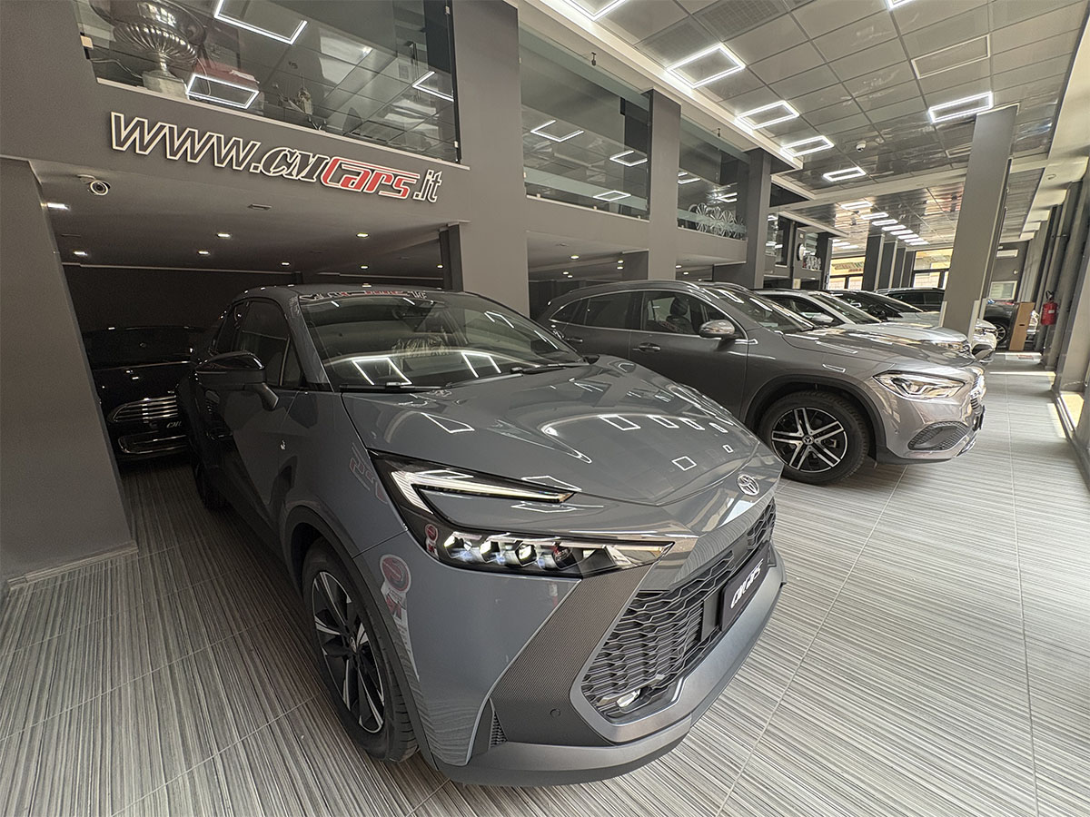 Toyota C-HR 1.8 HEV Full Hybrid Trend E-CVT ITALIANA – KM ZERO