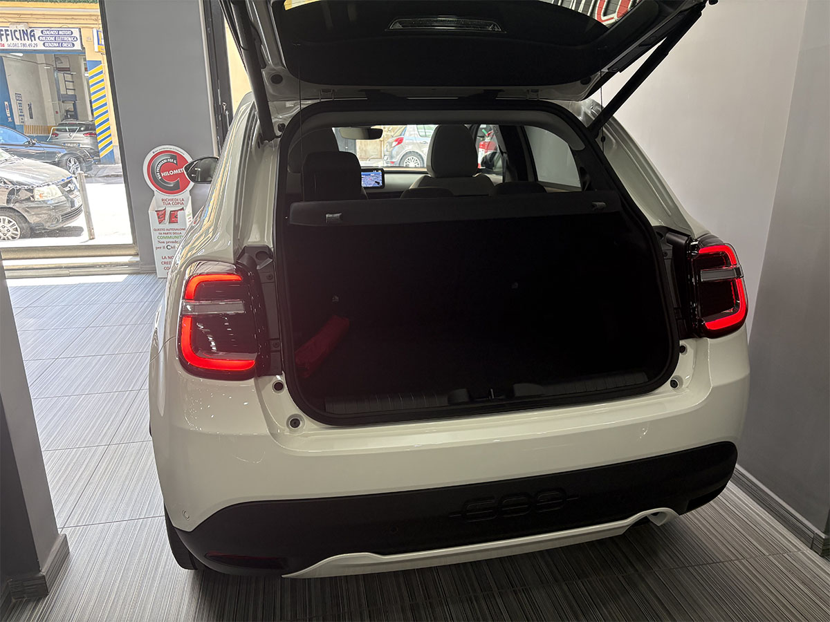 Fiat 600 1.2 MHEV 110cv Automatica La Prima ITALIANA – KM ZERO